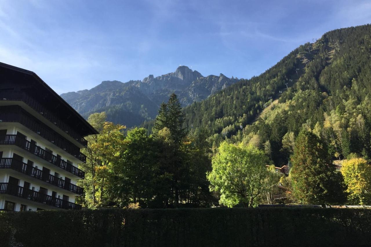 Studio With Balcony In Chamonix Apartment Exterior photo